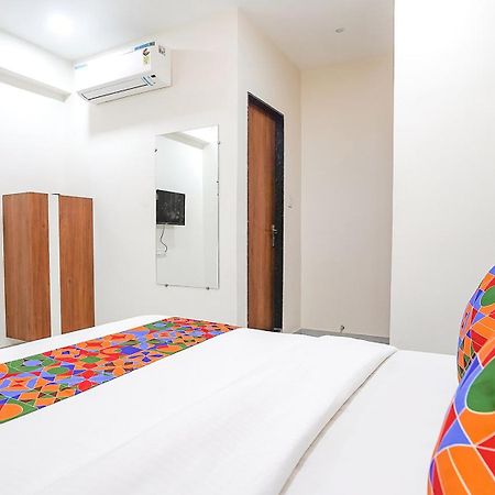 Fabhotel Vishala In Ahmadabad Zewnętrze zdjęcie