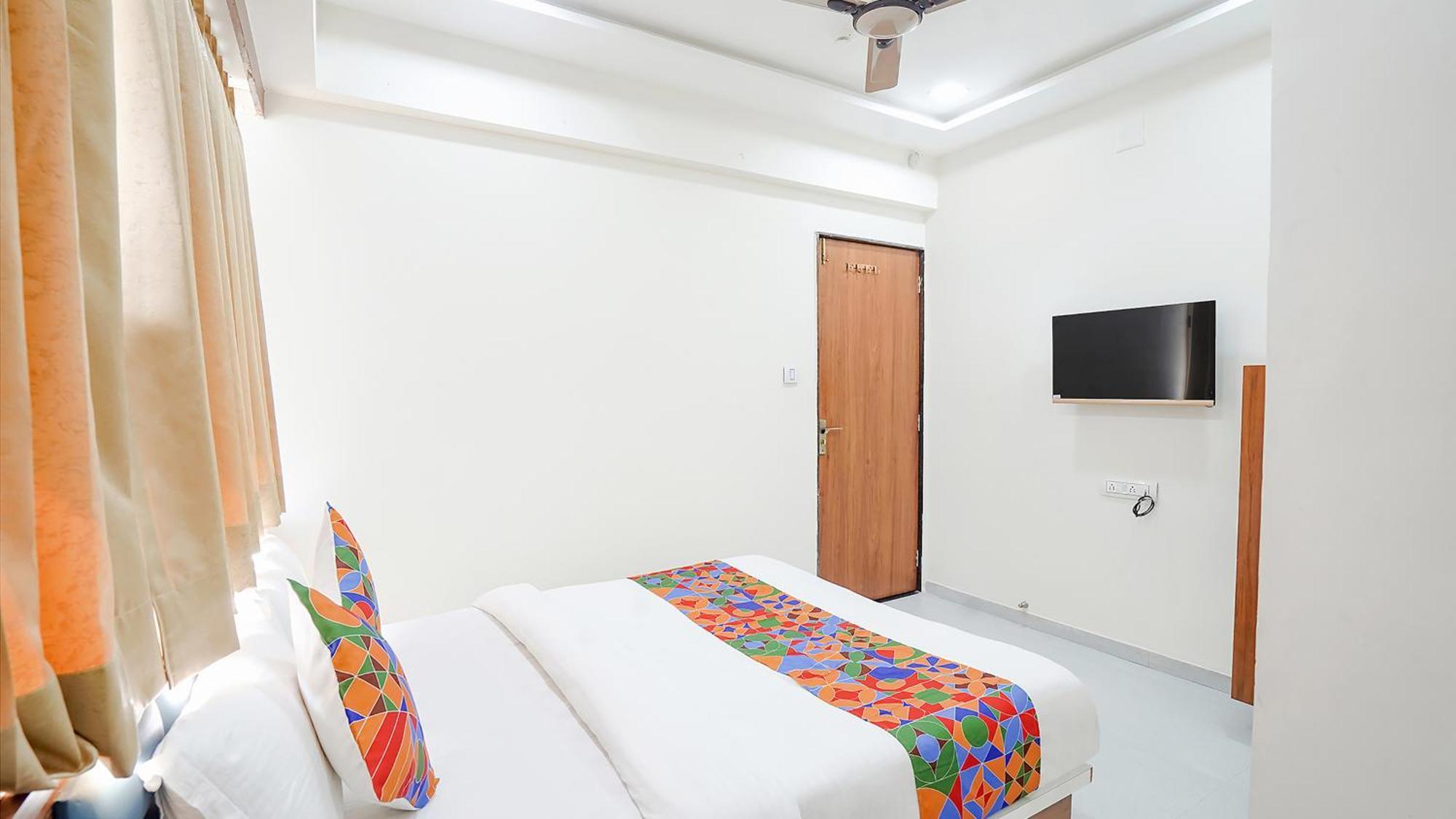 Fabhotel Vishala In Ahmadabad Zewnętrze zdjęcie